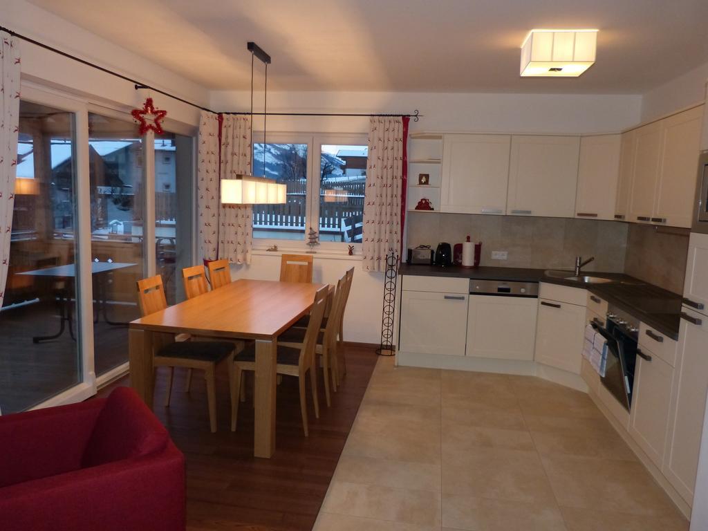 Apartman Fuerth Kaprun Δωμάτιο φωτογραφία